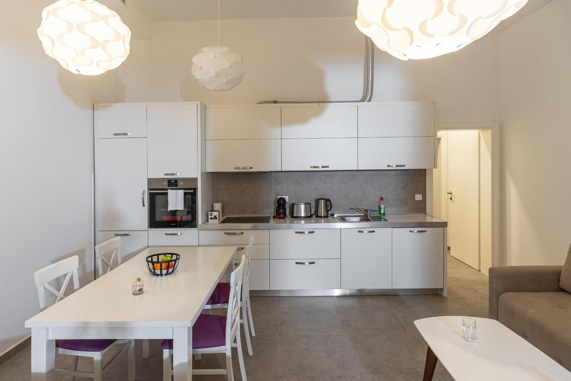 سفيتي ستيفان Vertmont Apartments المظهر الخارجي الصورة